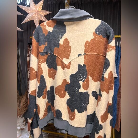 NWOT Free People Cabin Cardi in Happy Cow Combo - Picture 8 of 8